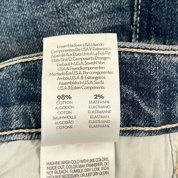 Mother Superior High Waisted Study Hover Distressed Jean Peaches and Screams 24 - Picture 15 of 16